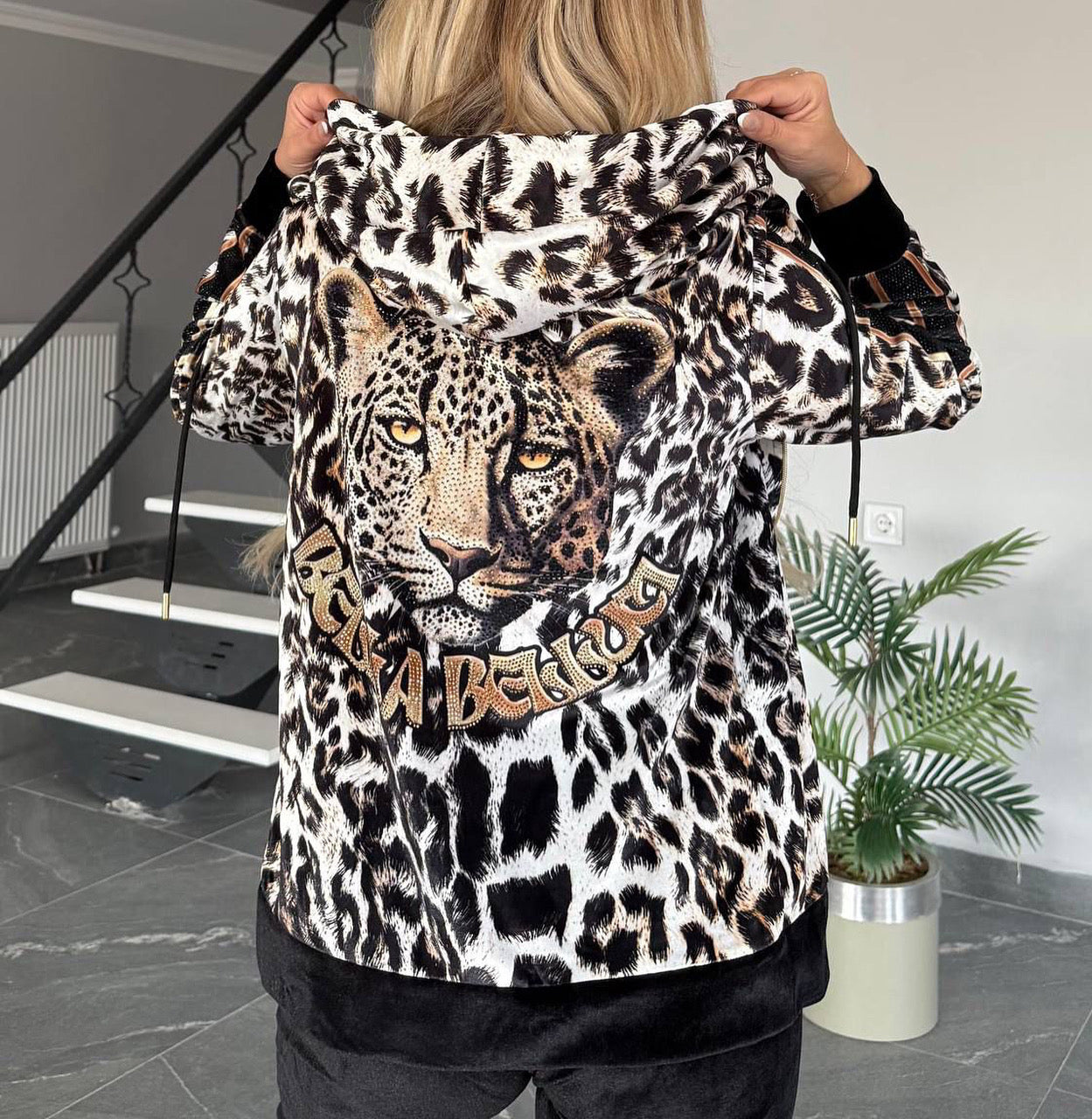 Black Velvet 3-Piece Set with Leopard Jacket β¨π€