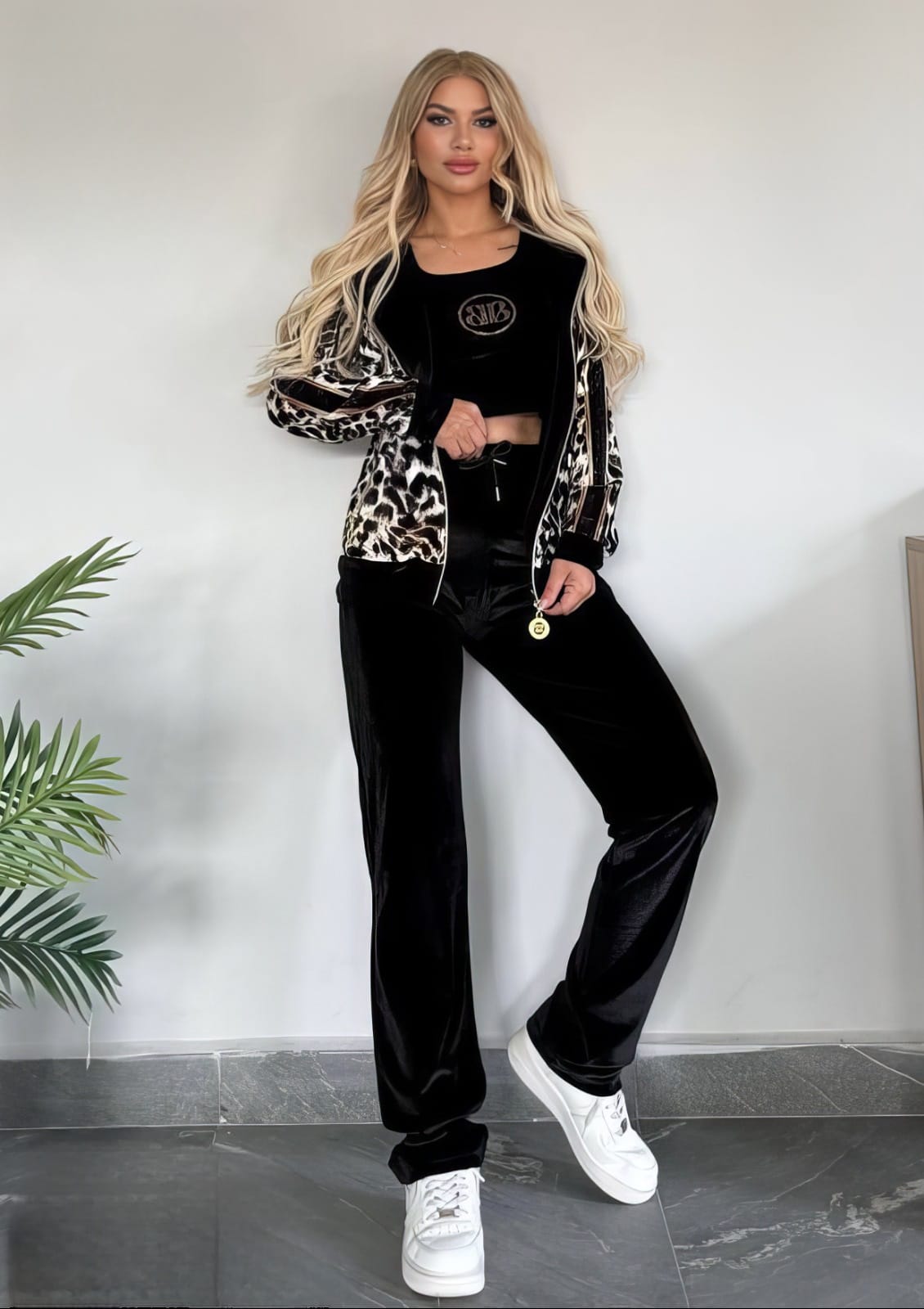 Black Velvet 3-Piece Set with Leopard Jacket β¨π€