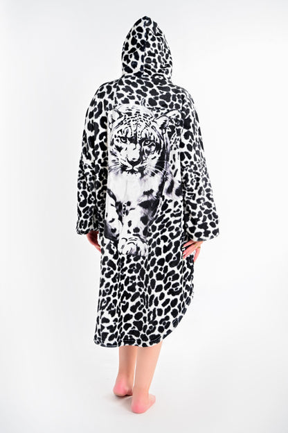 Cozy Leopard Oversized Hoodie Blanket✨🖤